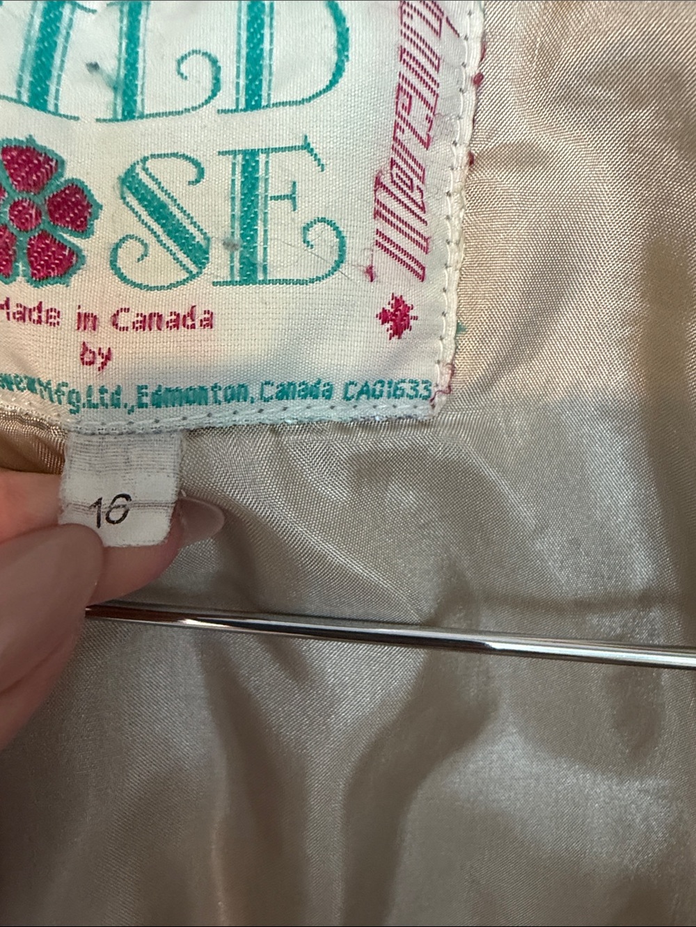 Vintage Wild Rose Jacket - Picture 11 of 11